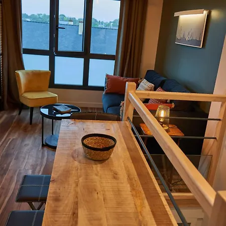 博纳维尔小屋公寓 住宿加早餐酒店