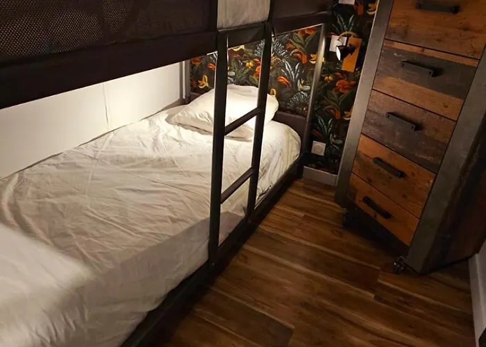 Bed & Breakfast De Bonneville 3*