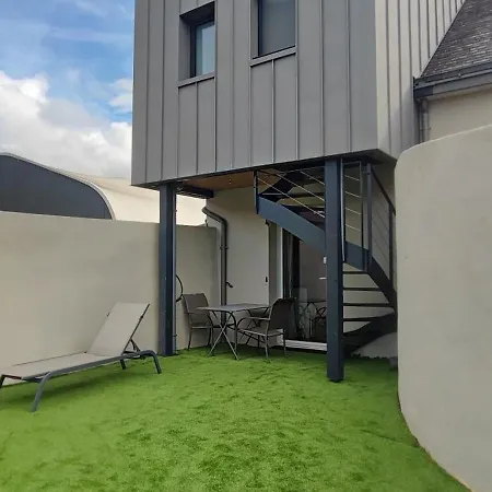 De Bonneville Oda ve Kahvaltı 3*