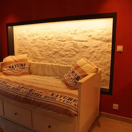 Oda ve Kahvaltı De Bonneville Nantes